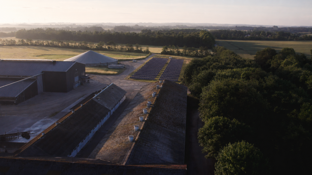 250 kWp solceller + 522 kWh batterilagring hos Himmerland Agro
