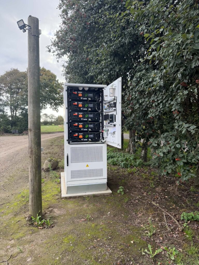 Smedsgaard Agro 65 kWp Sol og intelligent BESS på Hvolbyvej